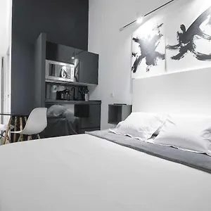 Fino Modern Y Luxury Sevilla